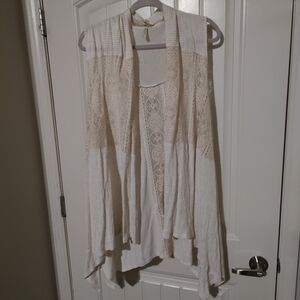 Cream Sleeveless Cardigan